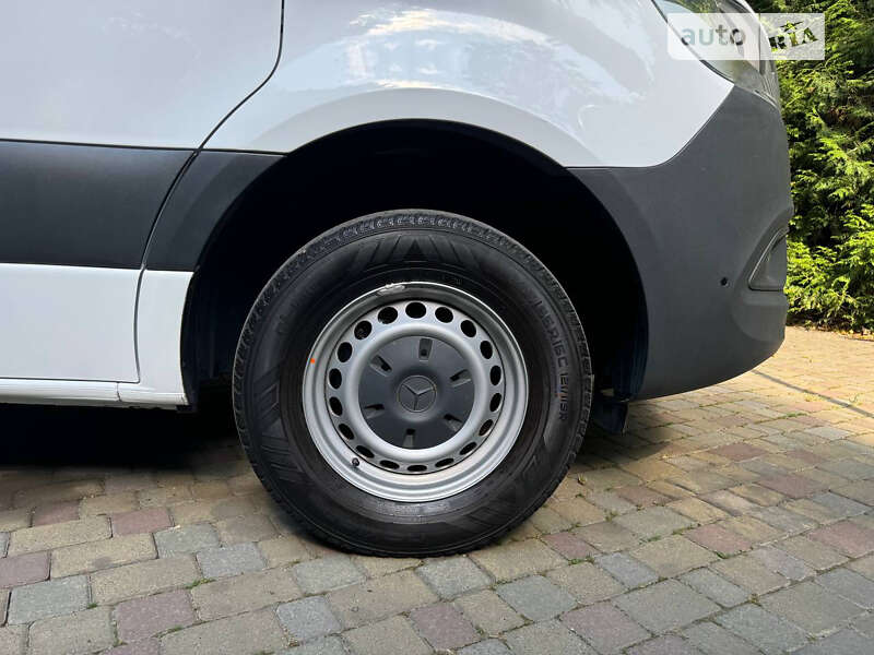 Грузовой фургон Mercedes-Benz Sprinter 2023 в Виннице