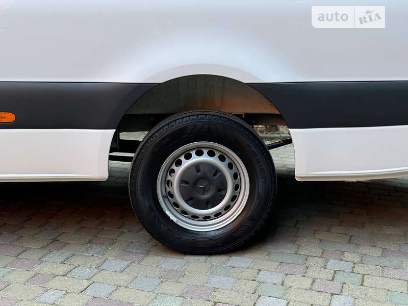 Грузовой фургон Mercedes-Benz Sprinter 2023 в Виннице