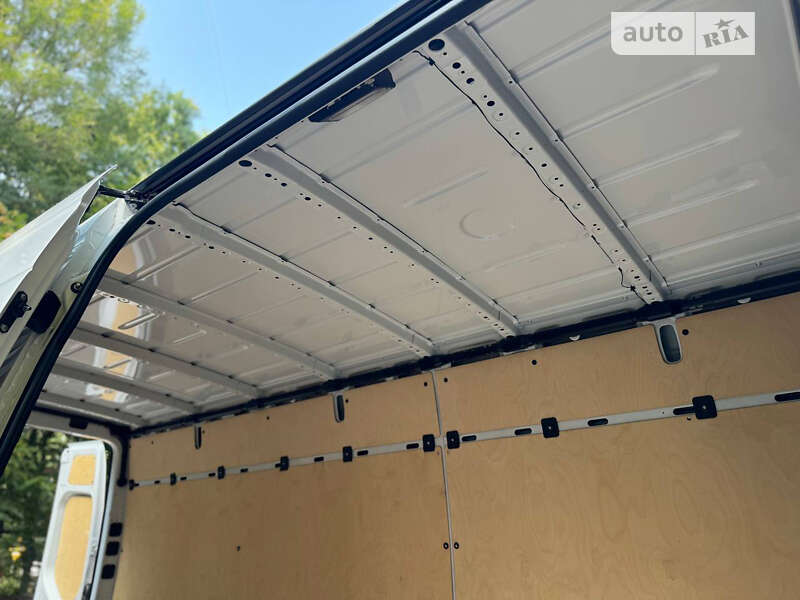 Грузовой фургон Mercedes-Benz Sprinter 2023 в Виннице