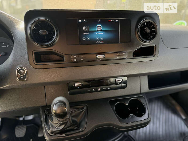 Грузовой фургон Mercedes-Benz Sprinter 2023 в Виннице
