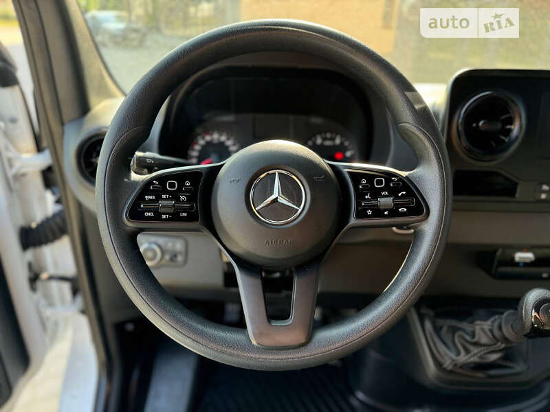 Грузовой фургон Mercedes-Benz Sprinter 2023 в Виннице