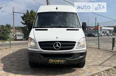 Грузовой фургон Mercedes-Benz Sprinter 2013 в 