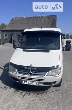 Грузопассажирский фургон Mercedes-Benz Sprinter 2005 в Рогатине