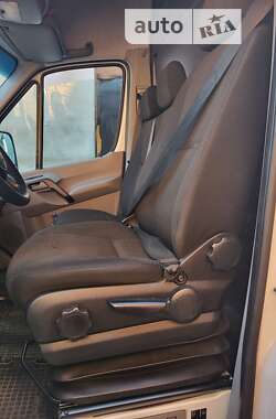 Грузовой фургон Mercedes-Benz Sprinter 2018 в 