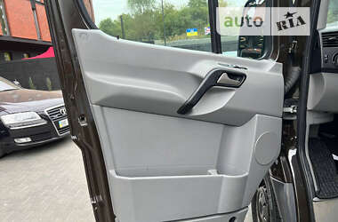 Грузовой фургон Mercedes-Benz Sprinter 2015 в 