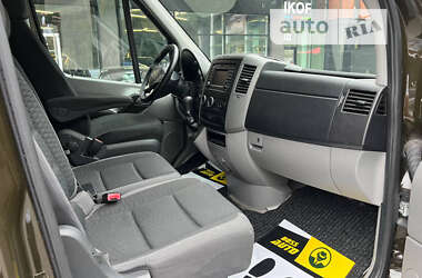 Грузовой фургон Mercedes-Benz Sprinter 2015 в 