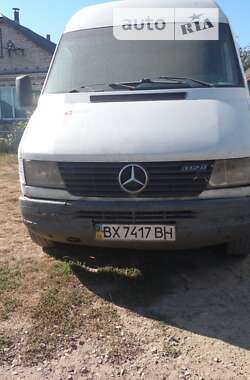 Вантажний фургон Mercedes-Benz Sprinter 1998 в Хмельницькому