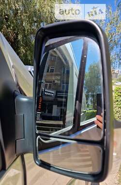 Грузовой фургон Mercedes-Benz Sprinter 2014 в 