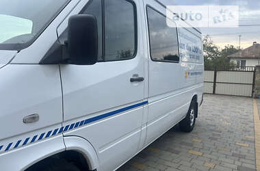 Грузопассажирский фургон Mercedes-Benz Sprinter 2005 в Ивано-Франковске