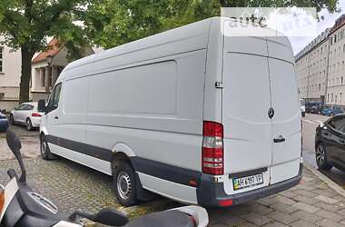 Грузовой фургон Mercedes-Benz Sprinter 2006 в Вижнице