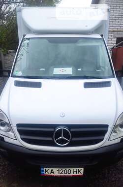 Вантажний фургон Mercedes-Benz Sprinter 2013 в Києві