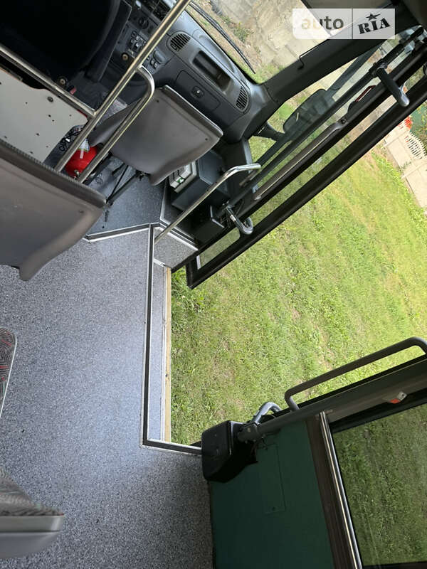 Приміський автобус Mercedes-Benz Sprinter 2006 в Хмельницькому