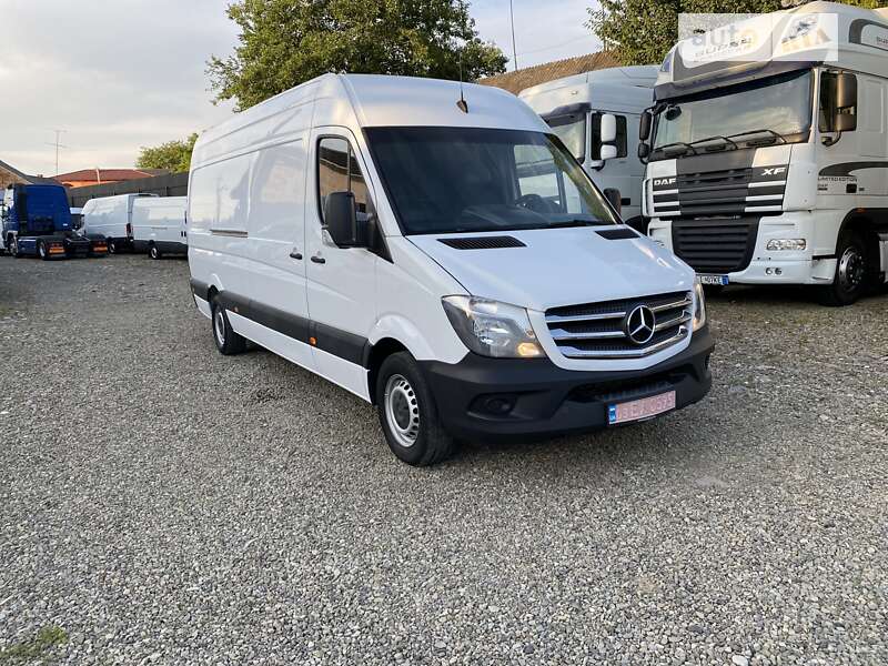 Вантажний фургон Mercedes-Benz Sprinter 2018 в Хусті