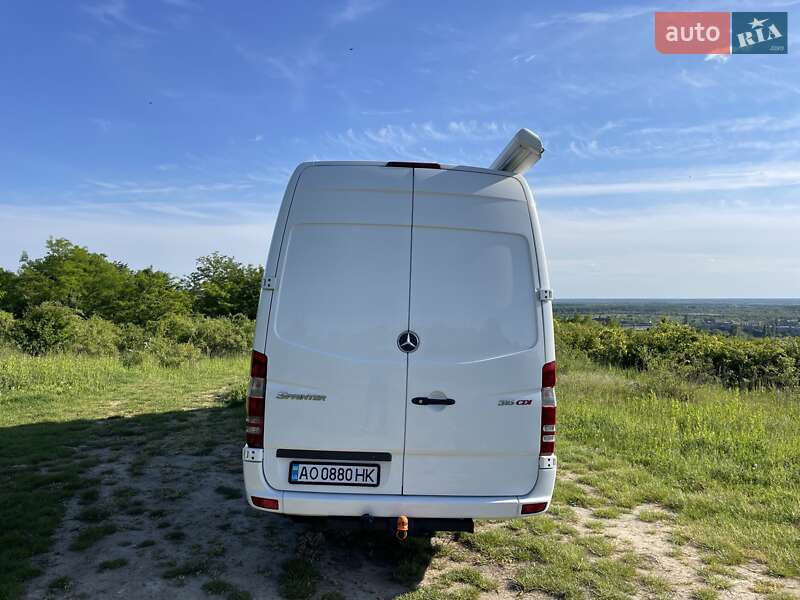 Дом на колесах Mercedes-Benz Sprinter 2011 в Ужгороде