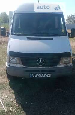 Вантажний фургон Mercedes-Benz Sprinter 1998 в Кам'янському