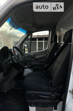 Другие грузовики Mercedes-Benz Sprinter 2015 в 