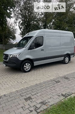 Грузовой фургон Mercedes-Benz Sprinter 2018 в 