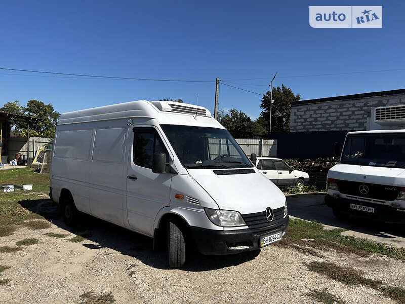 Грузовой фургон Mercedes-Benz Sprinter 2003 в Одессе