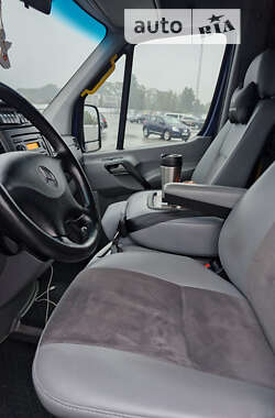 Микроавтобус Mercedes-Benz Sprinter 2013 в Киеве