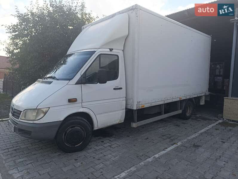 Mercedes-Benz Sprinter 2003