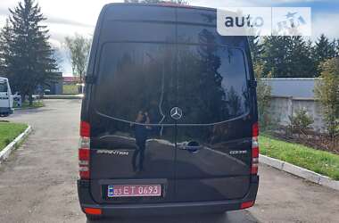 Вантажний фургон Mercedes-Benz Sprinter 2017 в Рівному