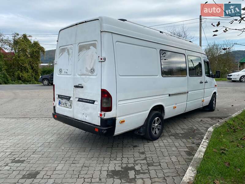 Мікроавтобус Mercedes-Benz Sprinter 2001 в Тячеві
