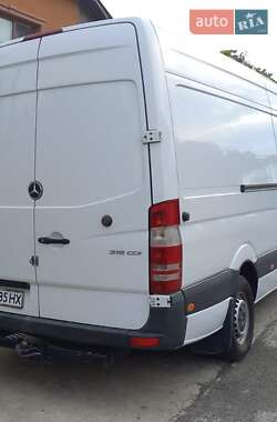 Грузовой фургон Mercedes-Benz Sprinter 2015 в 