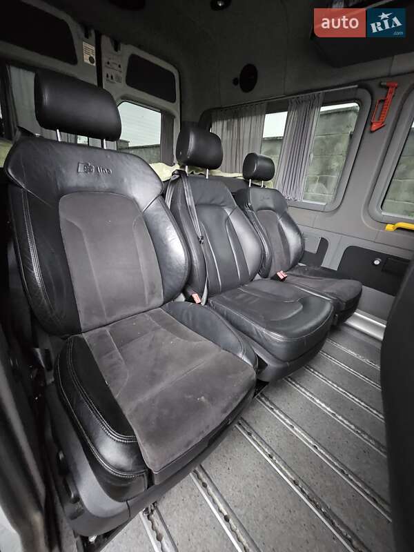 Микроавтобус Mercedes-Benz Sprinter 2015 в Львове