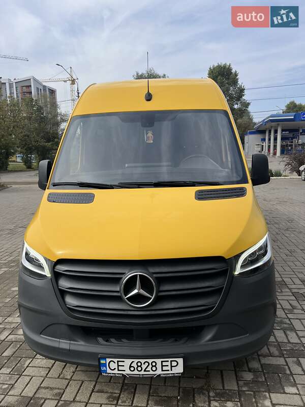 Вантажопасажирський фургон Mercedes-Benz Sprinter 2020 в Кіцмані