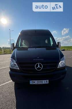 Мікроавтобус Mercedes-Benz Sprinter 2012 в Рівному