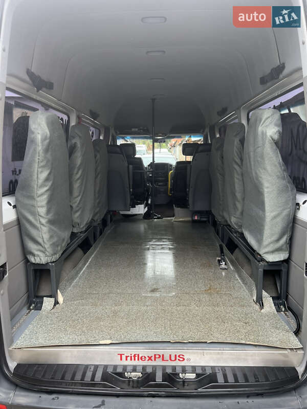 Микроавтобус Mercedes-Benz Sprinter 2012 в Черновцах