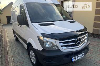 Вантажний фургон Mercedes-Benz Sprinter 2016 в Бродах