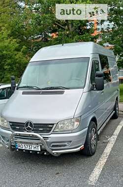 Микроавтобус Mercedes-Benz Sprinter 2004 в 