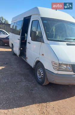 Городской автобус Mercedes-Benz Sprinter 1997 в Кривом Роге