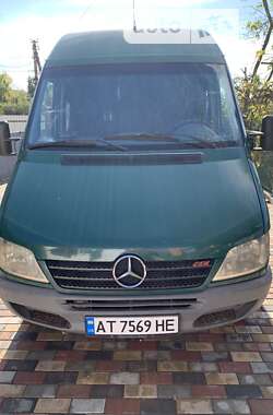 Грузопассажирский фургон Mercedes-Benz Sprinter 2003 в Ивано-Франковске