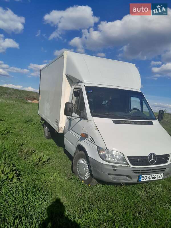 Вантажний фургон Mercedes-Benz Sprinter 2005 в Тернополі фото 38 Вантажний фургон Mercedes-Benz Sprinter 2005 в Тернополі