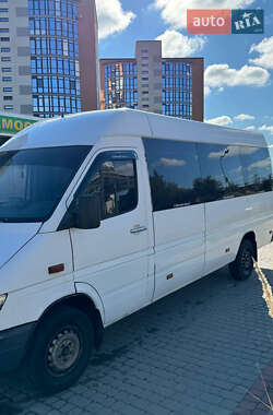 Городской автобус Mercedes-Benz Sprinter 2003 в Ивано-Франковске