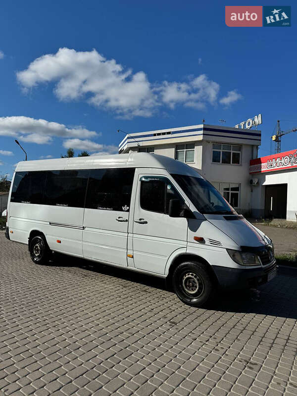 Городской автобус Mercedes-Benz Sprinter 2003 в Ивано-Франковске