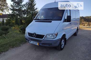 Грузовой фургон Mercedes-Benz Sprinter 2005 в Ровно