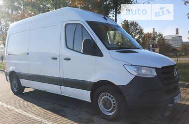 Вантажний фургон Mercedes-Benz Sprinter 2018 в Івано-Франківську