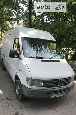 Вантажний фургон Mercedes-Benz Sprinter 1996 в Львові