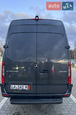 Грузовой фургон Mercedes-Benz Sprinter 2020 в Черновцах