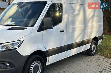 Грузовой фургон Mercedes-Benz Sprinter 2019 в 