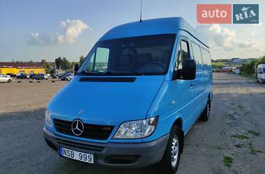 Вантажний фургон Mercedes-Benz Sprinter 2006 в Рівному