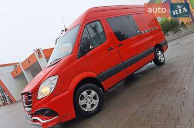 Вантажний фургон Mercedes-Benz Sprinter 2012 в Чернівцях