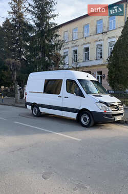 Грузовой фургон Mercedes-Benz Sprinter 2006 в Самборе