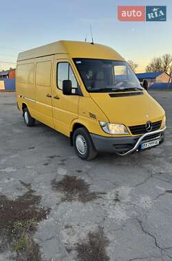 Грузовой фургон Mercedes-Benz Sprinter 2004 в Хмельницком