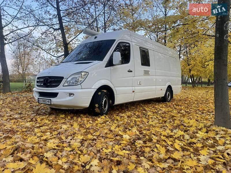 Дом на колесах Mercedes-Benz Sprinter 2011 в Ужгороде