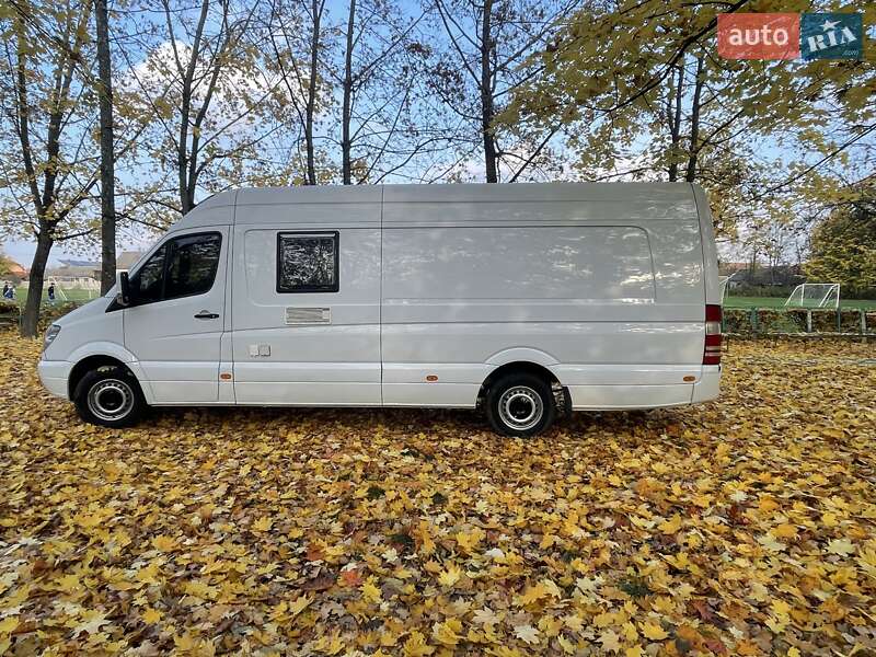 Дом на колесах Mercedes-Benz Sprinter 2011 в Ужгороде
