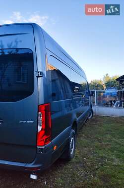 Микроавтобус Mercedes-Benz Sprinter 2022 в 